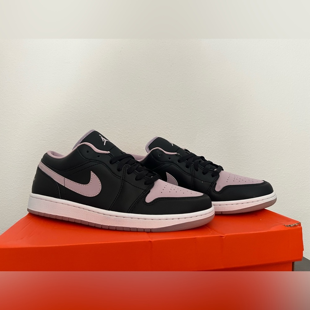 Air Jordan 1 Low